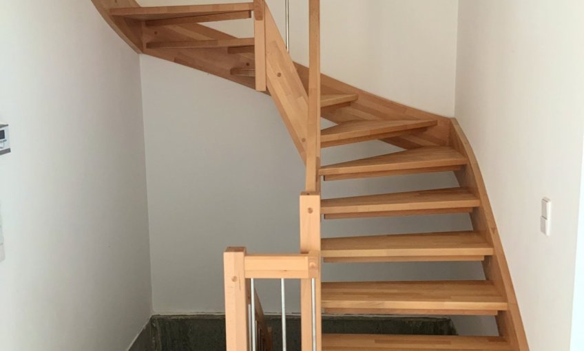 Die Treppe wurde eingebaut.